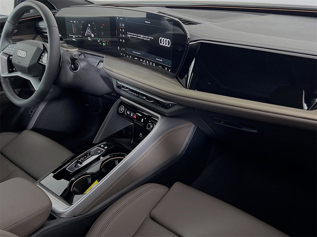New 2025 Audi Q5 Premium Plus image 29