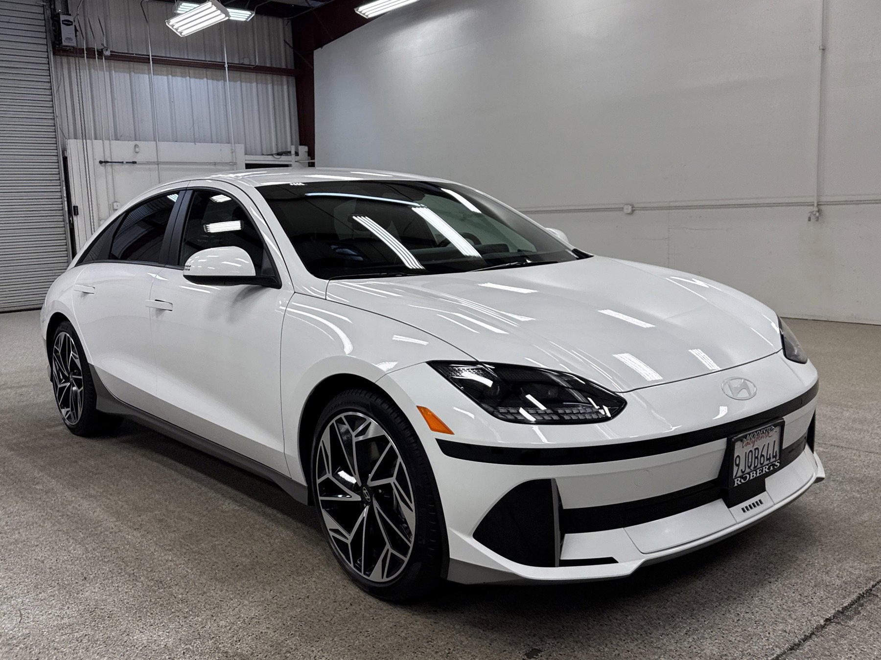 Used 2023 Hyundai Ioniq 6 SEL image 23