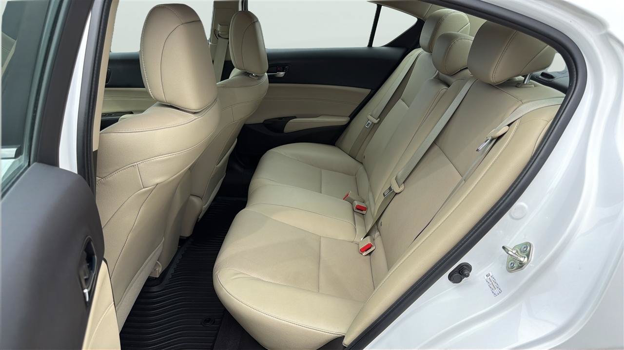 Used 2016 Acura ILX FWD image 20