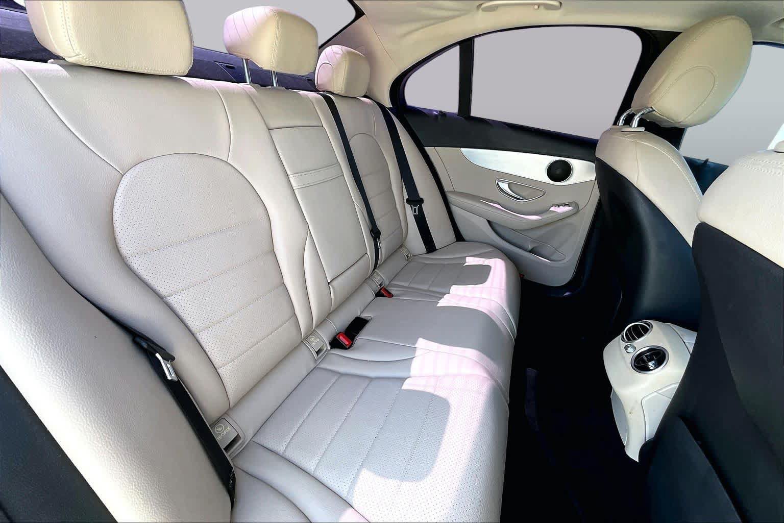 Certified 2019 Mercedes-Benz C 300 Sedan image 18