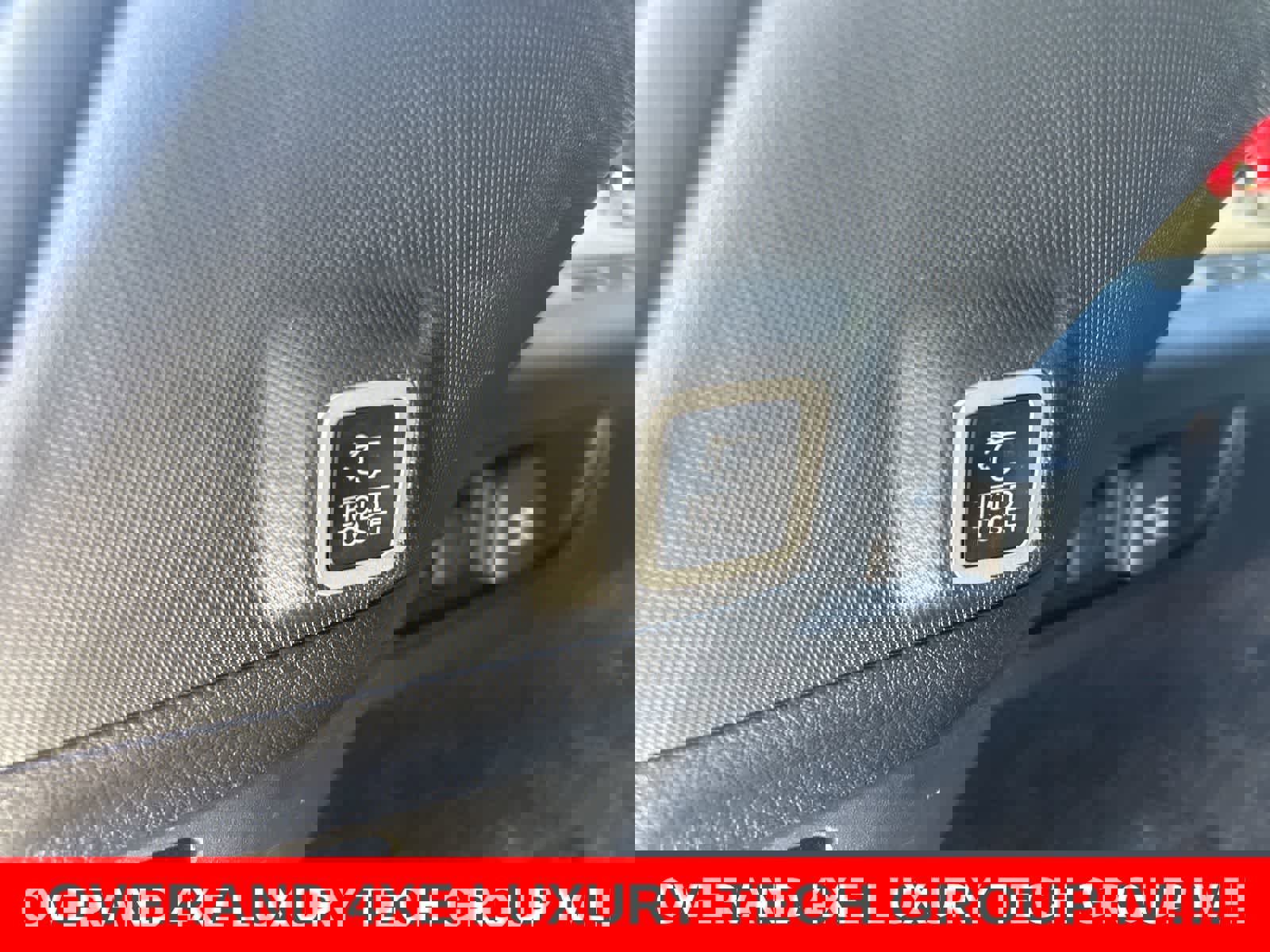 Used 2022 Jeep Grand Cherokee Overland w/ Luxury Tech Group IV image 31