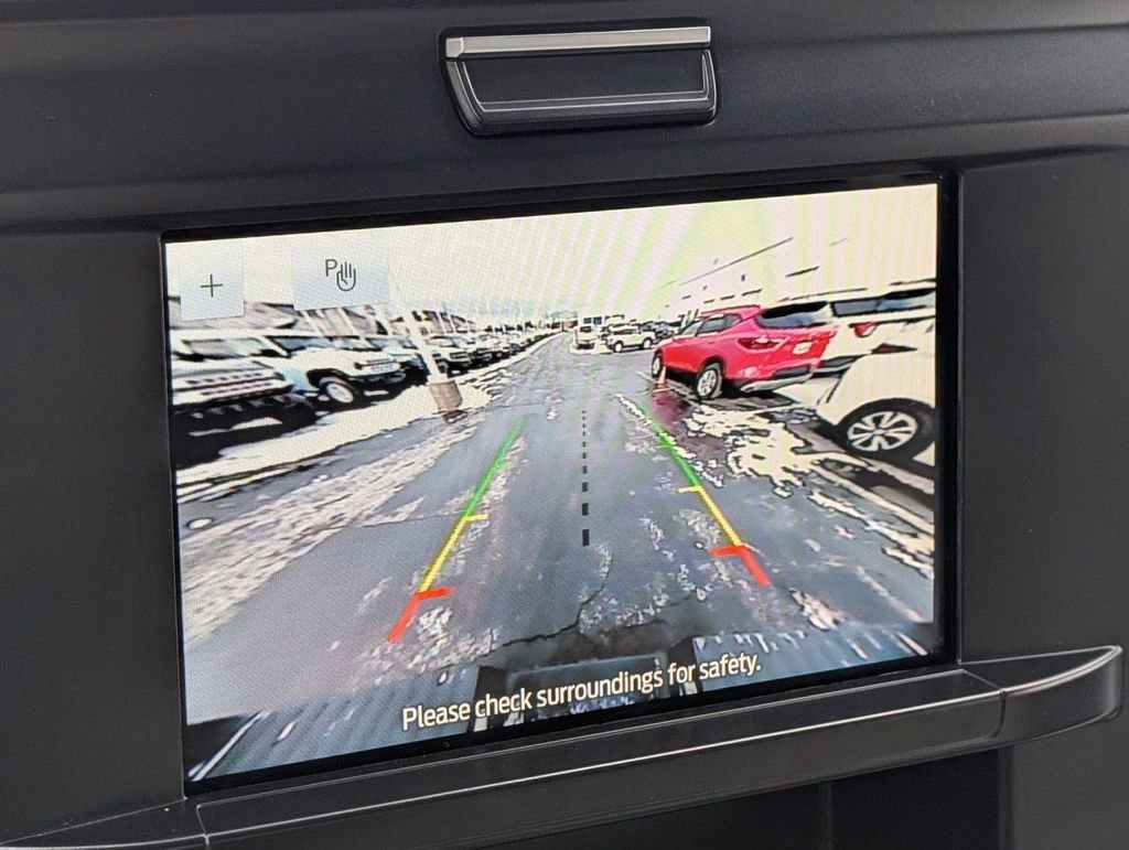 Certified 2025 Ford F350 XLT image 3