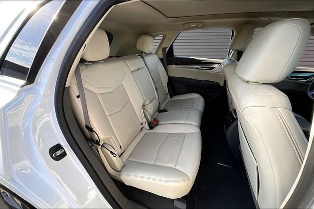 Used 2021 Cadillac XT5 Premium Luxury AWD/4WD image 25