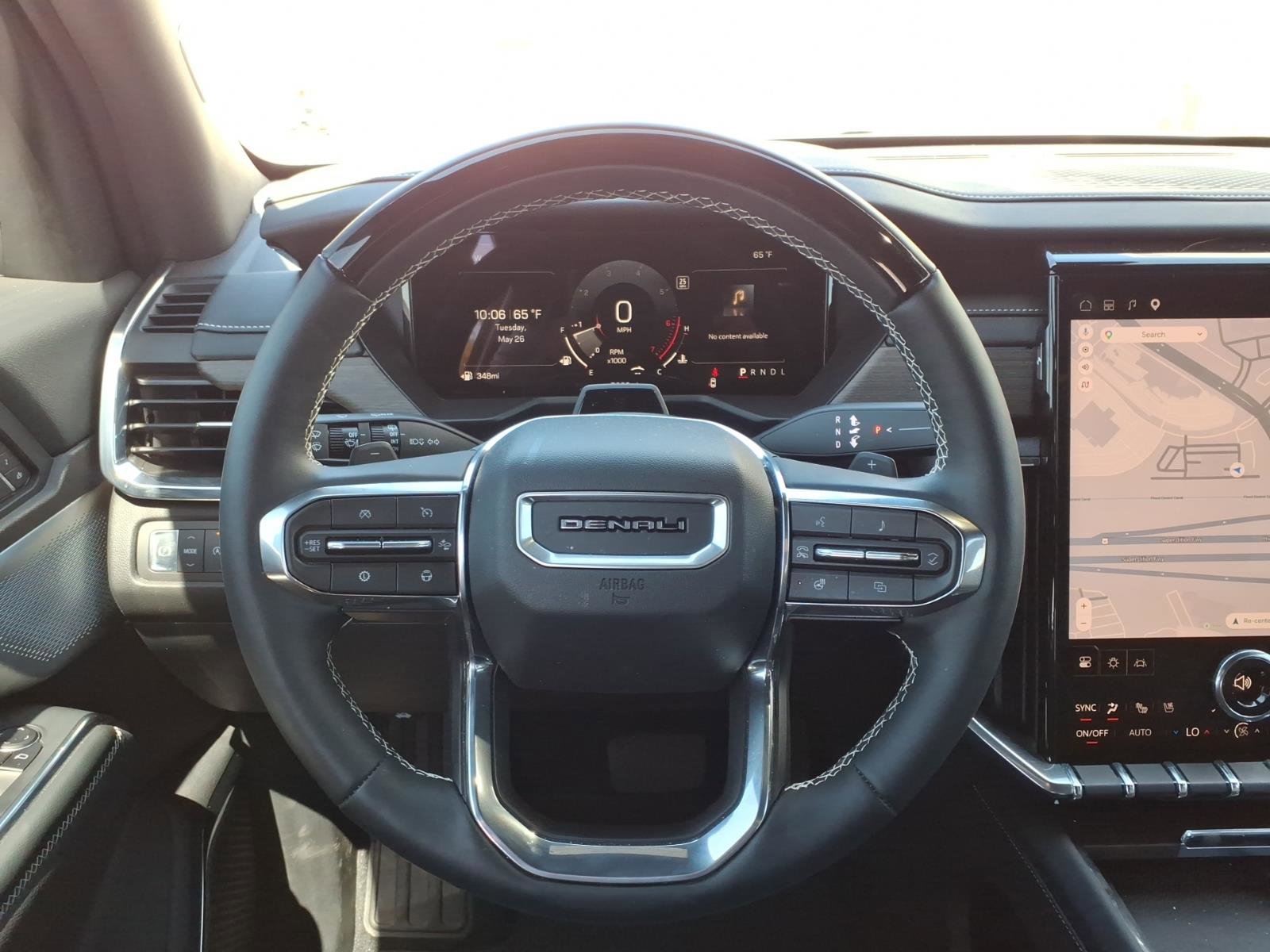 Used 2025 GMC Acadia Denali w/ Super Cruise Package FWD image 18