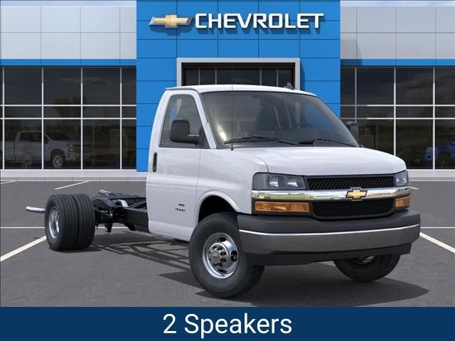 New 2025 Chevrolet Express 4500 w/ Power Convenience Package RWD image 8