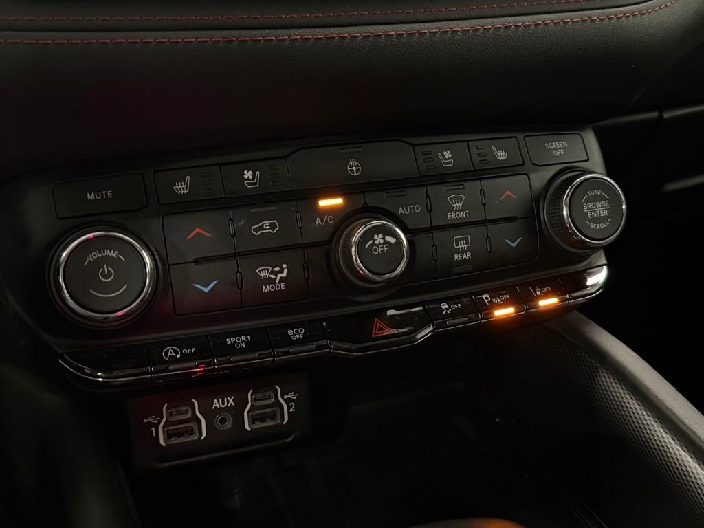 Used 2023 Dodge Durango GT image 22