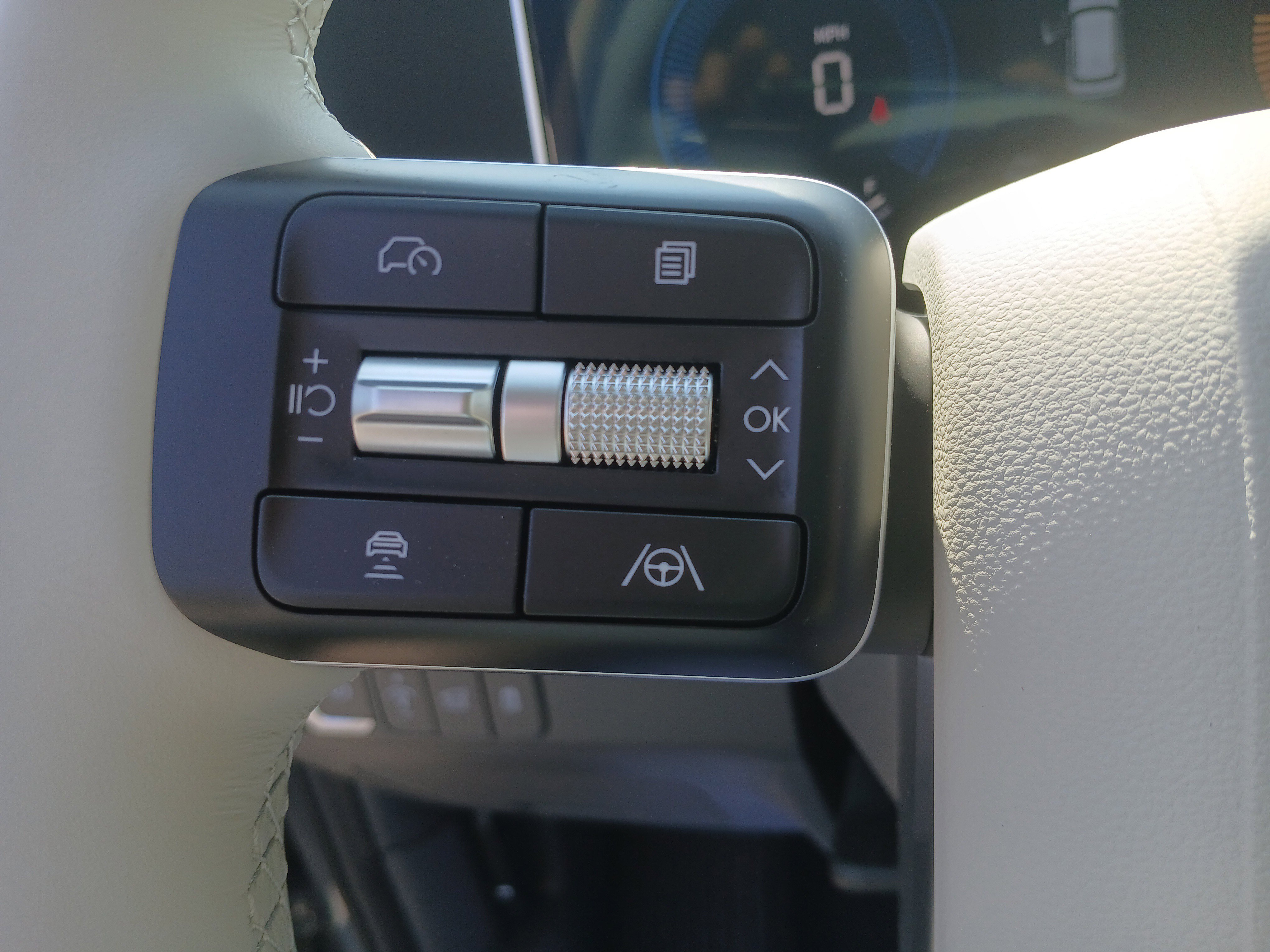 New 2026 Hyundai Santa Fe SEL image 19