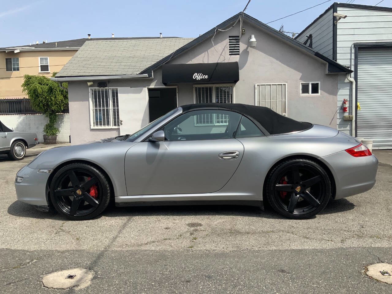 Used 2006 Porsche 911 Carrera 4S AWD/4WD image 6