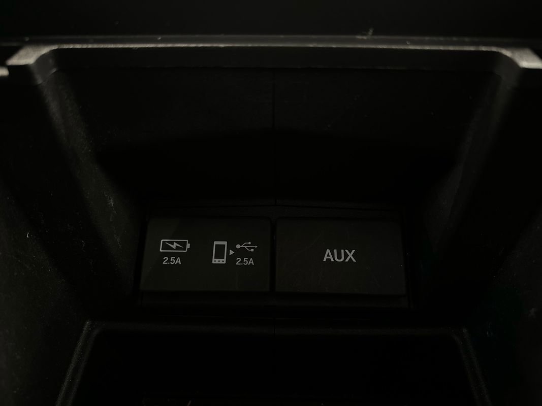 Used 2018 Honda Odyssey EX image 38