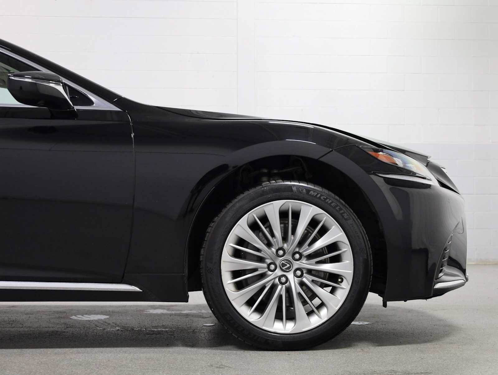 Used 2018 Lexus LS 500 w/ Interior Upgrade Package RWD image 11