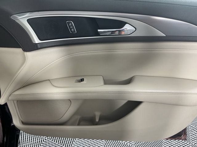 Used 2019 Lincoln MKZ Premiere AWD/4WD image 13