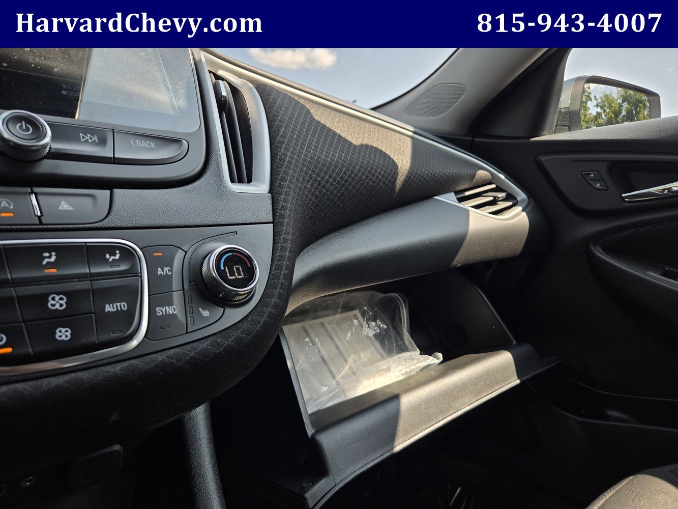 Used 2024 Chevrolet Malibu LT FWD image 13