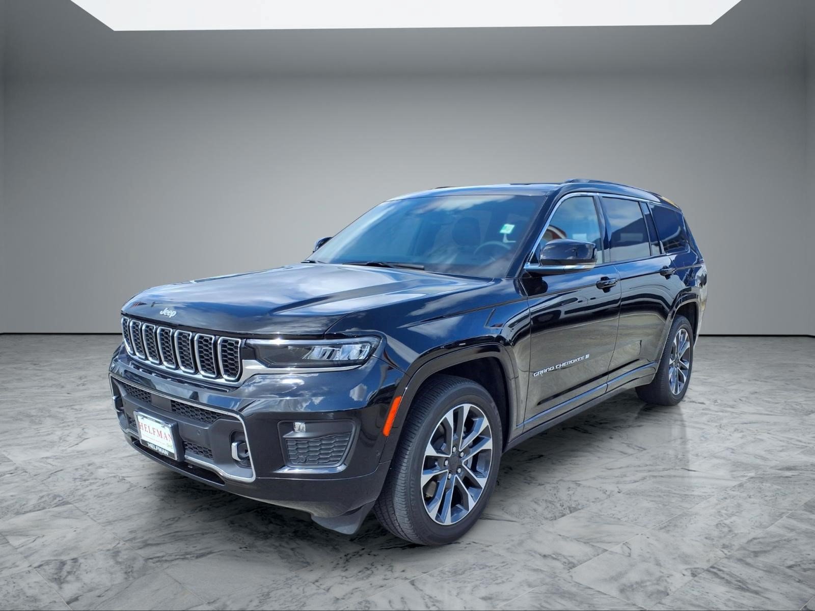 Used 2025 Jeep Grand Cherokee L Overland AWD/4WD image 3