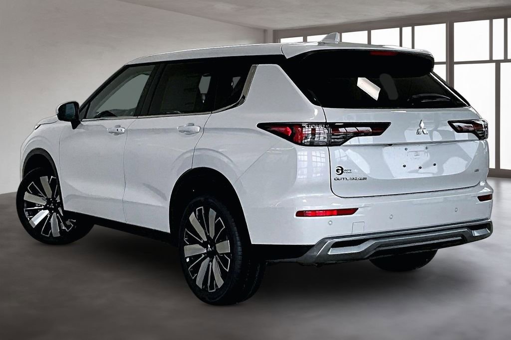 New 2026 Mitsubishi Outlander SE AWD/4WD image 4