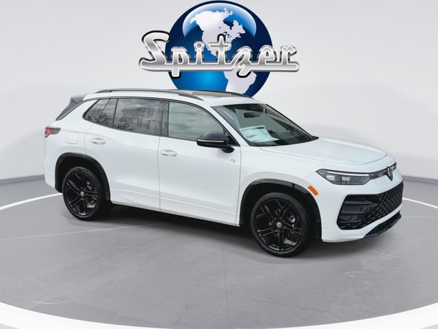 New 2026 Volkswagen Tiguan SE R-Line FWD image 6