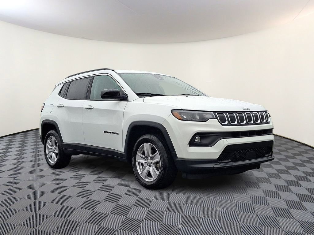 Used 2022 Jeep Compass Latitude w/ Convenience Group image 1