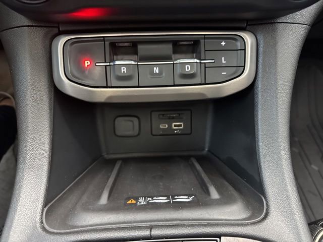 Used 2021 GMC Acadia Denali image 27