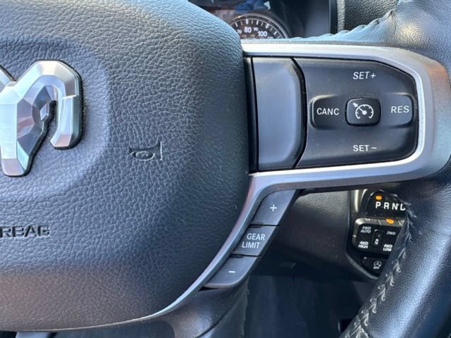 Used 2022 RAM 1500 Big Horn AWD/4WD image 39