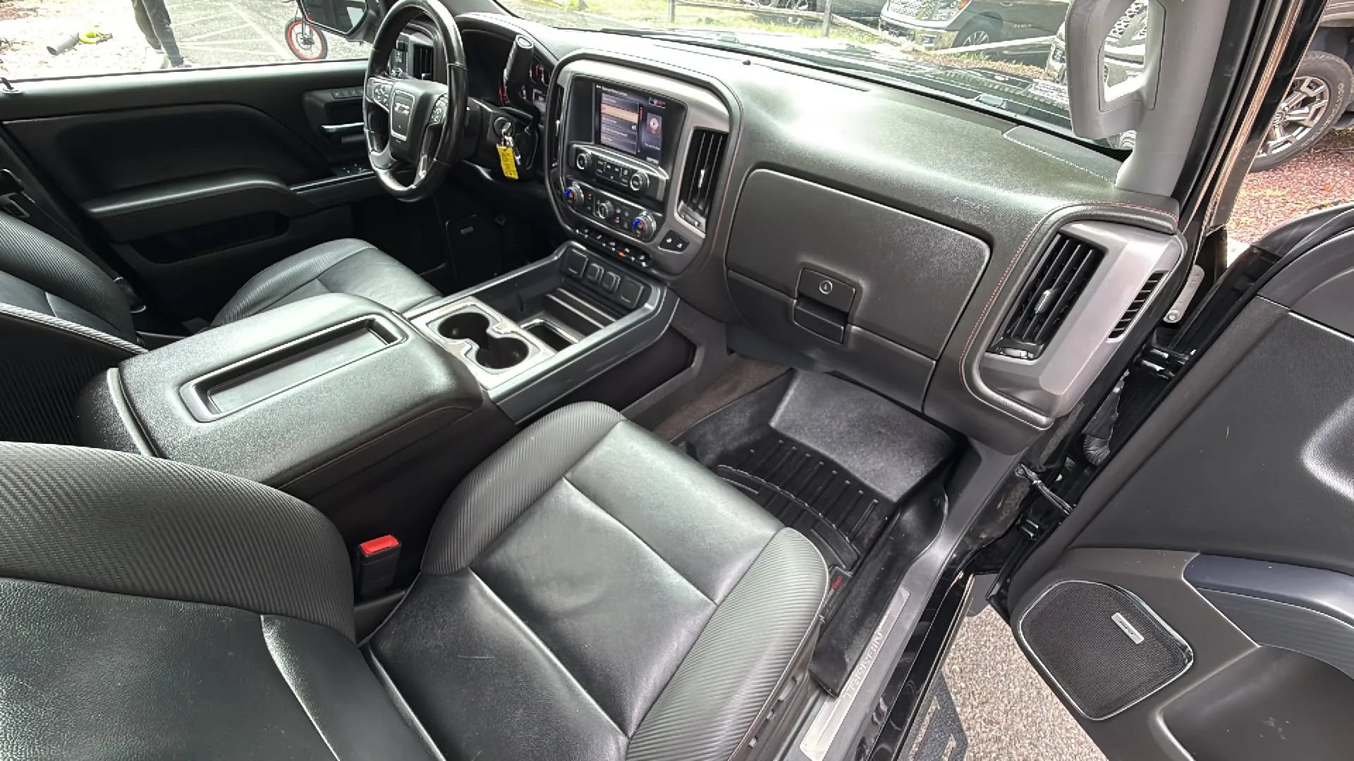 Used 2015 GMC Sierra 1500 SLT AWD/4WD image 28