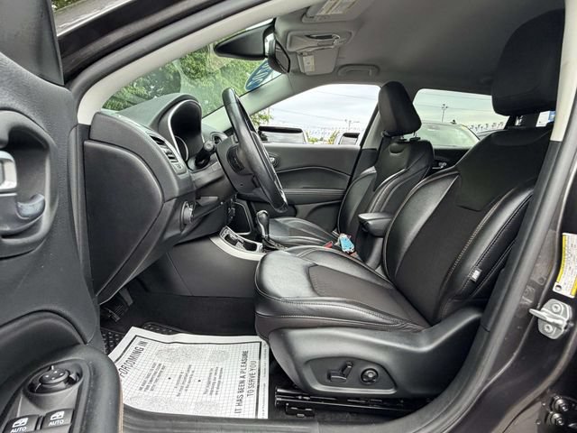 Used 2020 Jeep Compass Latitude w/ Popular Equipment Group AWD/4WD image 10