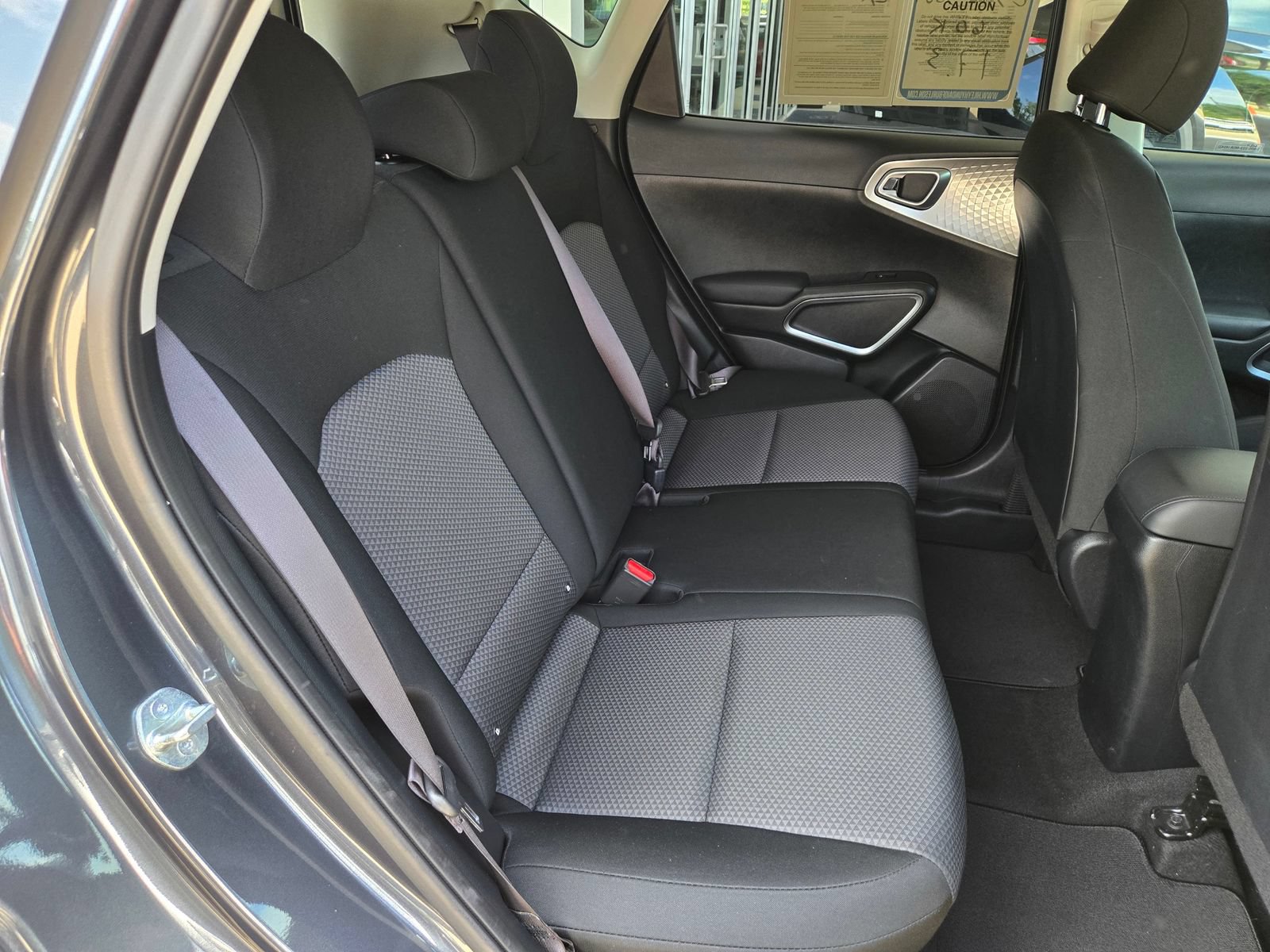 Used 2023 Kia Soul LX w/ Option Group 015 FWD image 25