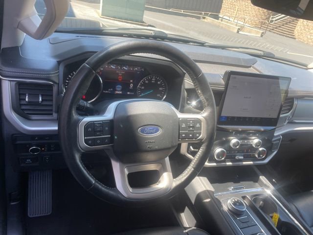 Used 2024 Ford Expedition Max XLT AWD/4WD image 25