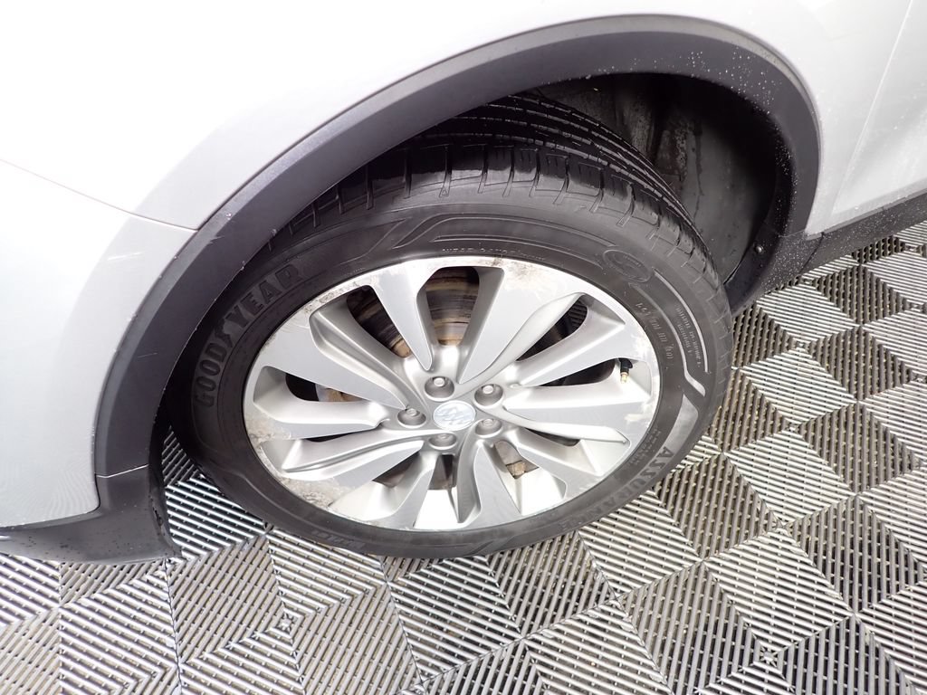 Used 2017 Buick Encore Preferred FWD image 37