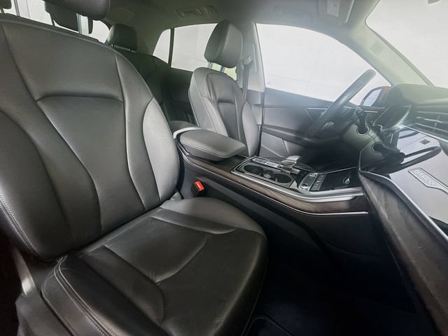 Used 2021 Audi Q8 Premium Plus w/ Premium Plus Package AWD/4WD image 32