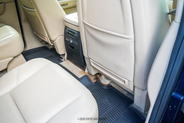 Used 2009 Cadillac Escalade AWD image 70