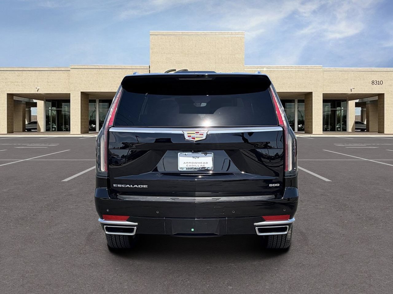 Certified 2024 Cadillac Escalade ESV Premium Luxury w/ Performance Package AWD/4WD image 6