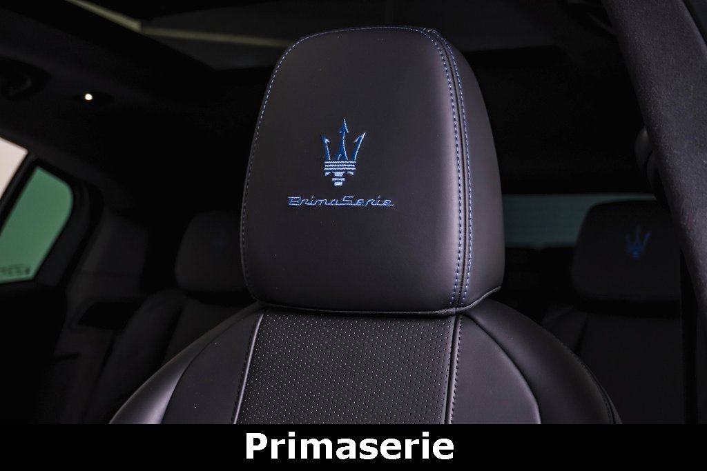 Certified 2023 Maserati Grecale Modena image 19