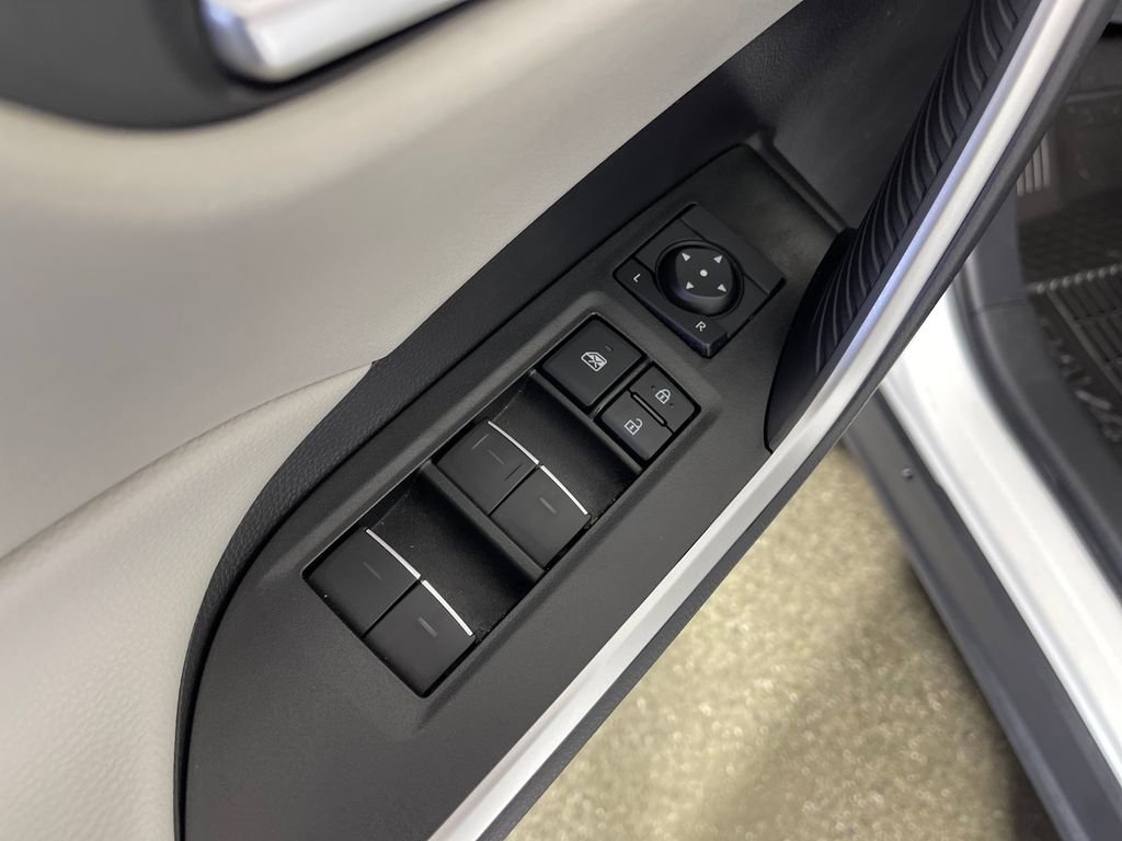 Certified 2025 Toyota RAV4 XLE image 16