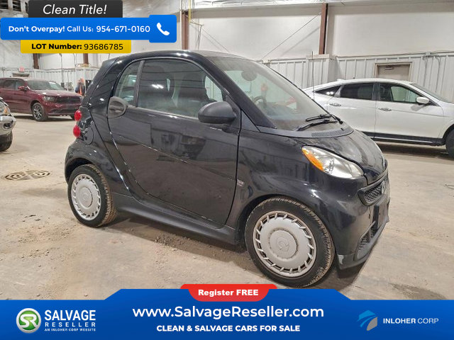 Used 2015 smart fortwo pure image 5