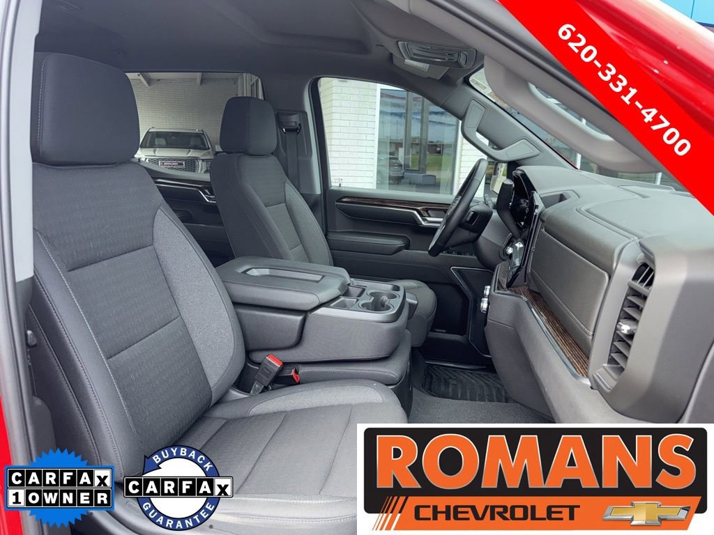 Used 2024 GMC Sierra 1500 Elevation image 17