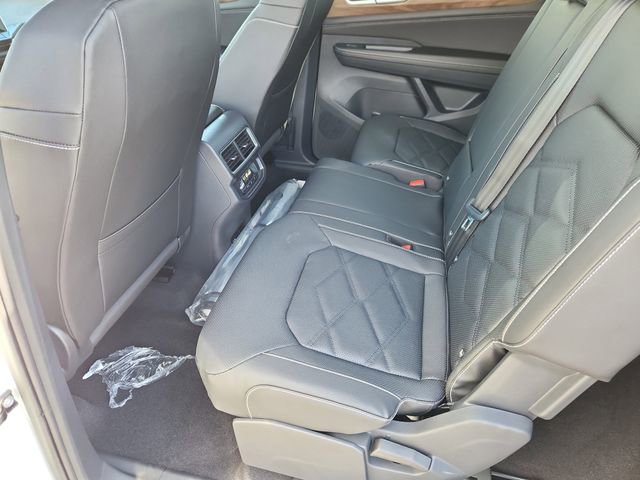 New 2026 Volkswagen Atlas SE image 8