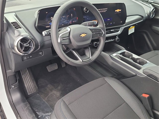 New 2026 Chevrolet Equinox EV LT w/ LPO, Blackout Package image 20