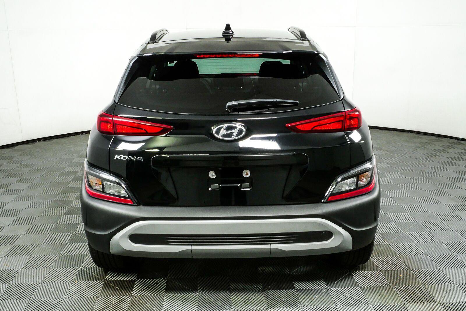 Used 2023 Hyundai Kona SEL w/ Convenience Package FWD image 27