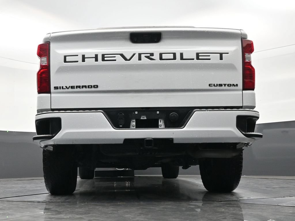 Used 2024 Chevrolet Silverado 1500 Custom w/ Turbomax Blackout Package RWD image 22