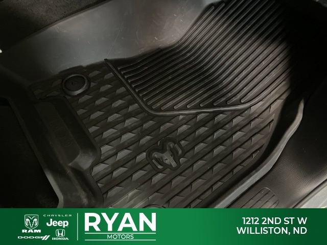 Used 2024 RAM 1500 Laramie image 16