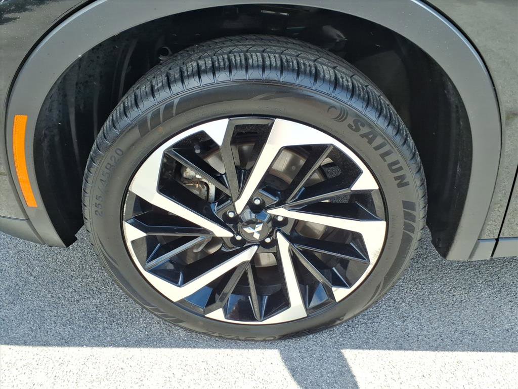 Used 2024 Mitsubishi Outlander SE AWD/4WD image 4