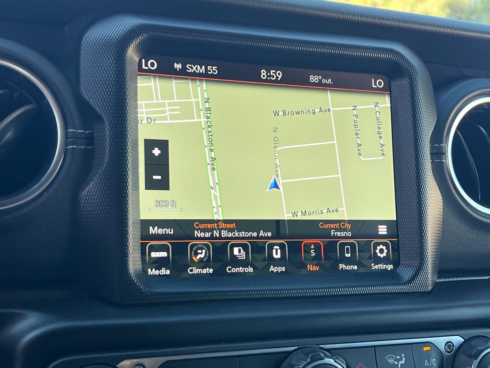 Used 2023 Jeep Wrangler Unlimited Sahara AWD/4WD image 19