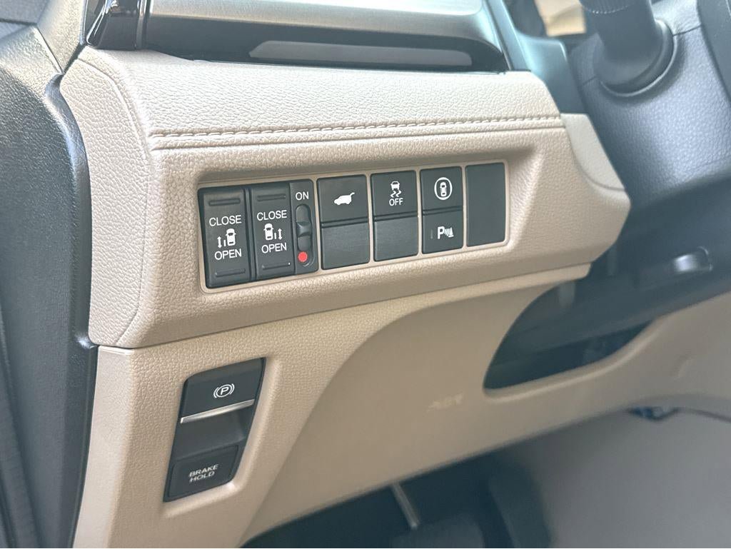 Used 2023 Honda Odyssey Touring image 40