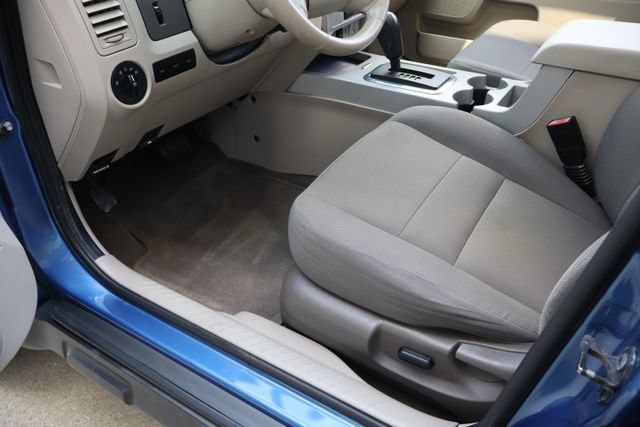 Used 2009 Ford Escape XLT FWD image 14