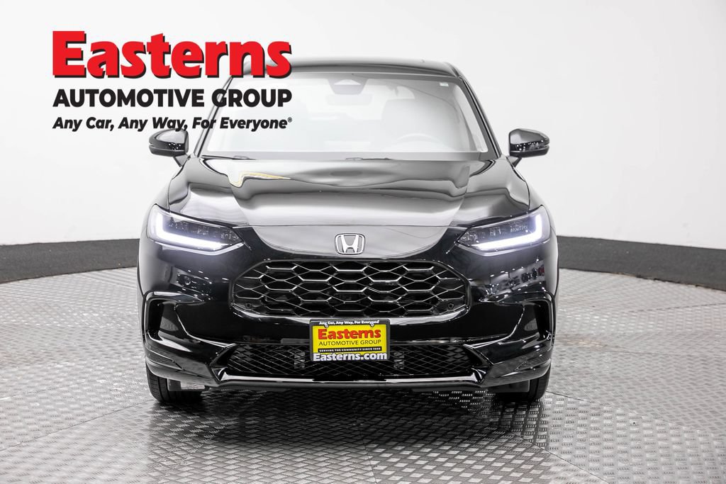 Used 2024 Honda HR-V EX-L image 2