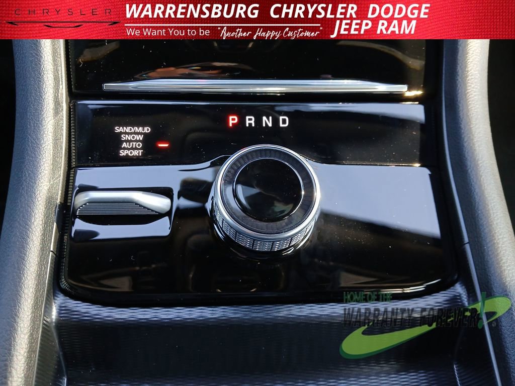 New 2025 Jeep Grand Cherokee L Limited w/ Luxury Tech Group II image 26