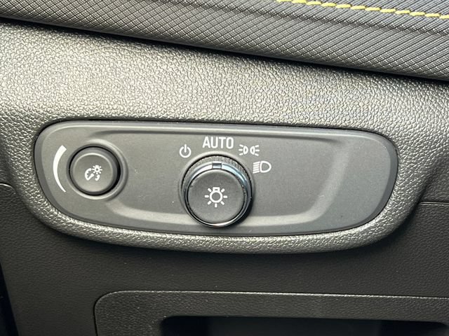 New 2025 Chevrolet TrailBlazer ACTIV w/ Convenience Package FWD image 15
