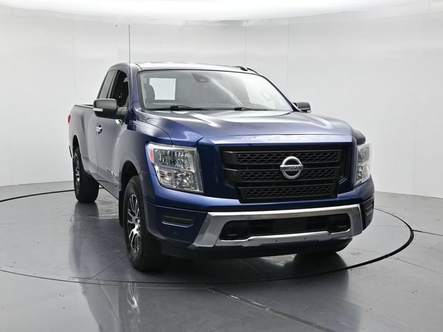 Used 2020 Nissan Titan SV w/ SV Convenience Package AWD/4WD image 4