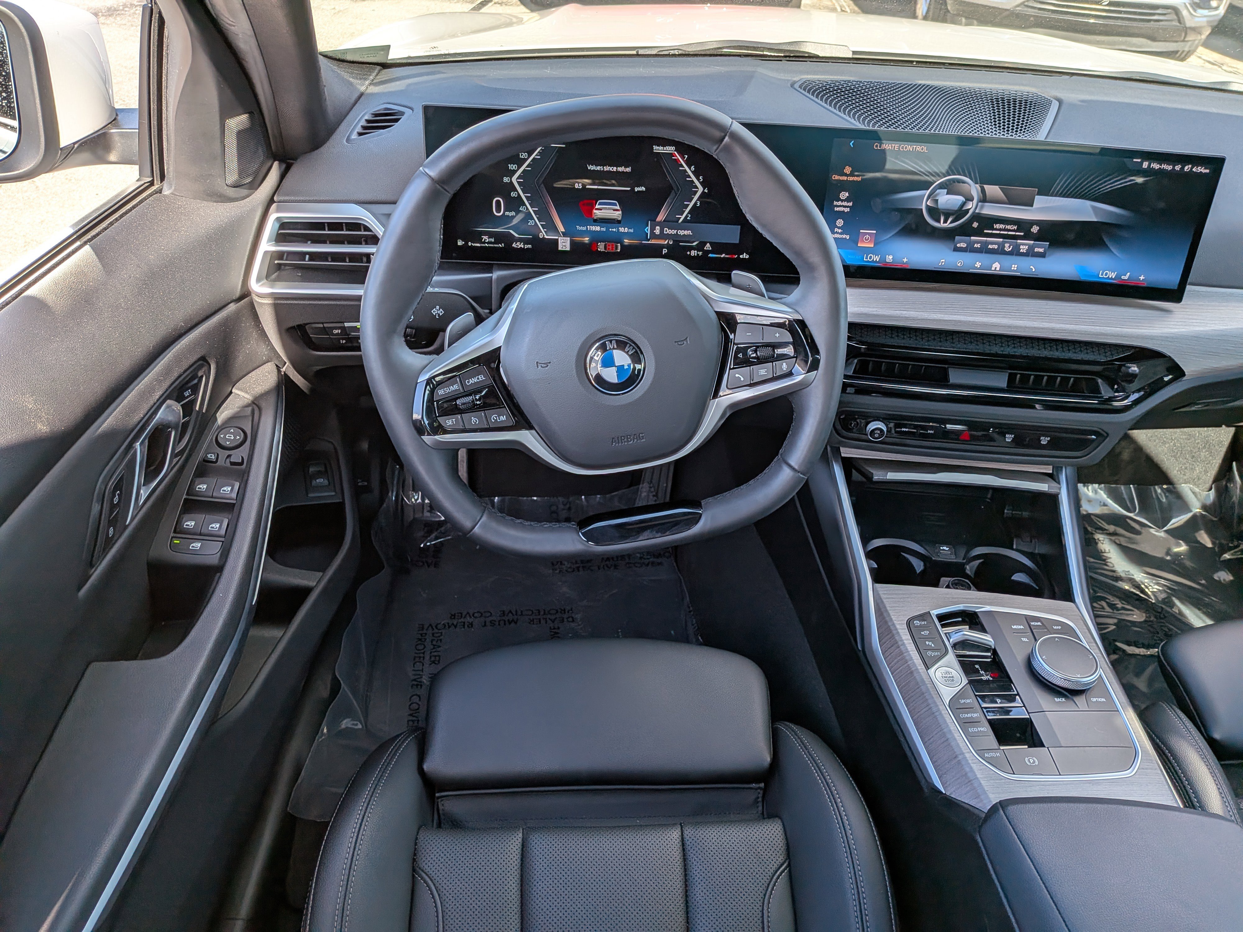 Used 2025 BMW 330i Sedan image 18