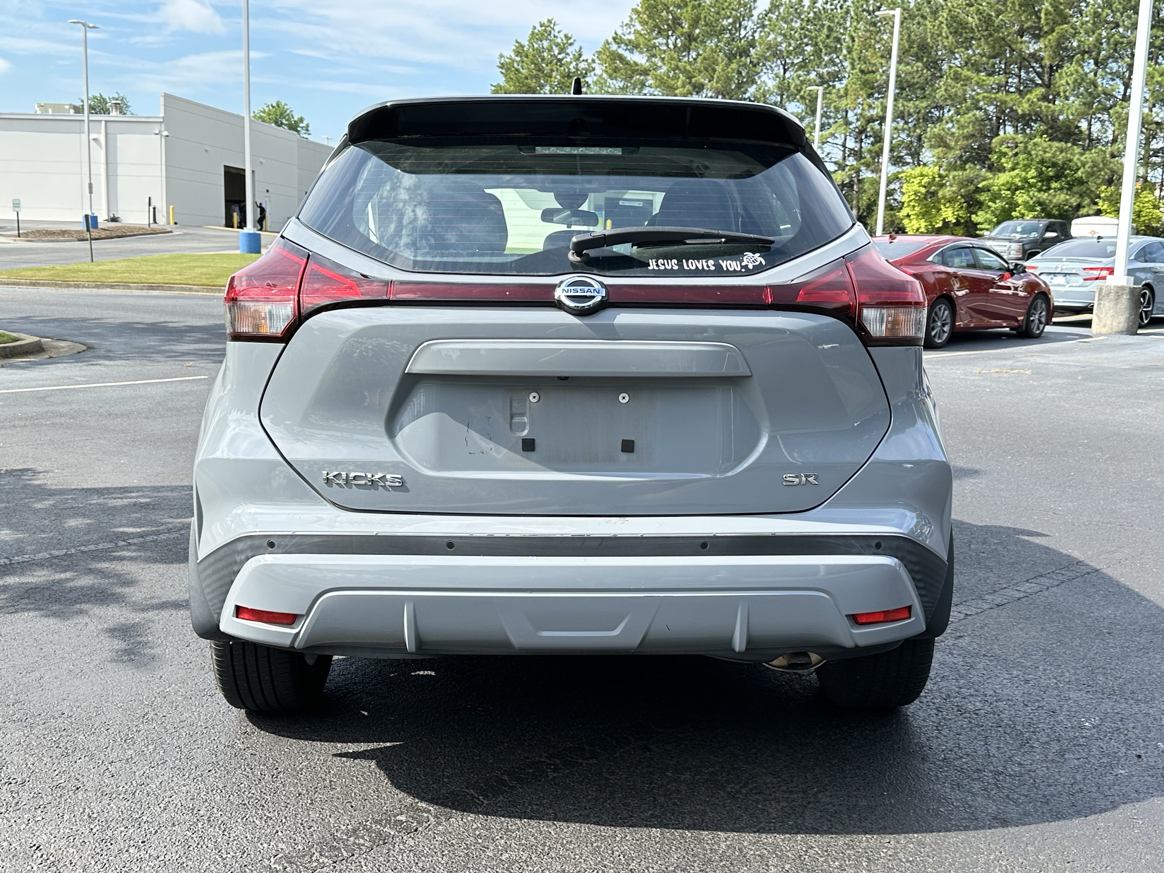 Used 2021 Nissan Kicks SR w/ SR Premium Package FWD image 10
