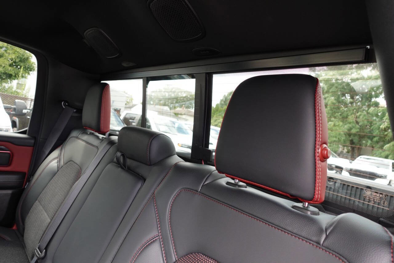 Used 2025 RAM 1500 Rebel image 24